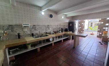 casa en venta en quinta oriental. Cod V5557