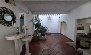 casa en venta en quinta oriental. Cod V5557
