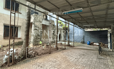 Rumah Hitung Tanah Premium Depan Taman Proklamasi