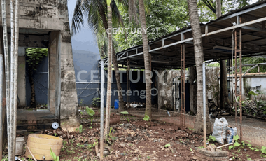 Rumah Hitung Tanah Premium Depan Taman Proklamasi