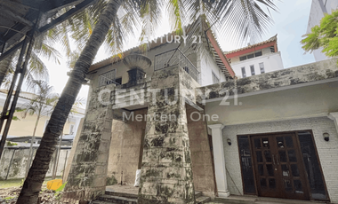 Rumah Hitung Tanah Premium Depan Taman Proklamasi