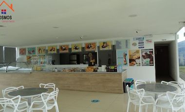 Venta de local comercial con terreno en Otavalo sector Pinsaqui, 1921 m2