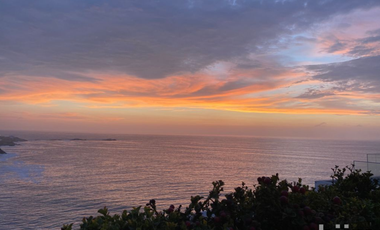 ESPECTACULAR CASA DE PLAYA AMOBLADA EN VENTA EN PLAYA LAS LOMAS DEL MAR