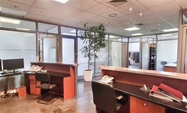 Maravillosa oficina en venta, Comuna las condes