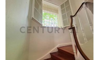 CASA EN VENTA, 3DORM 4BAÑOS, PROVIDENCIA