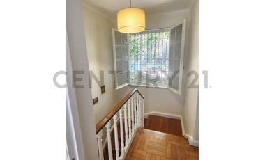 CASA EN VENTA, 3DORM 4BAÑOS, PROVIDENCIA