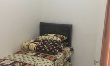 Apt. Puncak Dharmahusada 2BR Hadap Selatan, Full Furnish