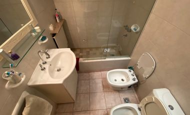 VENDO CASA BARRIO SAN CARLOS OHIGGUINS . Casa en Venta.