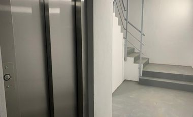 Cochera en Alquiler en Bernal centro