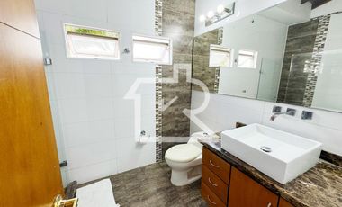 casa en venta en los patios - la floresta. Cod V12947