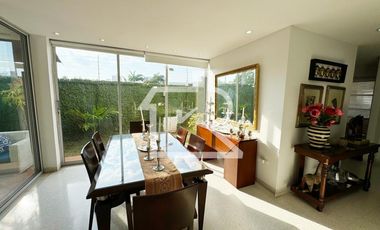 casa en venta en los patios - la floresta. Cod V12947
