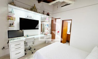 casa en venta en los patios - la floresta. Cod V12947