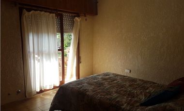 OPORTUNIDAD!!!! VENTA Dpto. dos amb. amplios c/balcones!!!