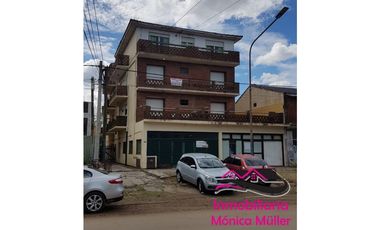 OPORTUNIDAD!!!! VENTA Dpto. dos amb. amplios c/balcones!!!