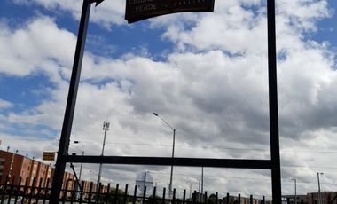 local en arriendo en ciudad verde. Cod A6368704