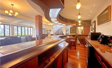 Oportunidad! Se Vende la más Bella Casa de Altos del Maria