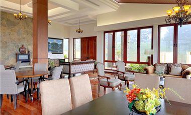 Oportunidad! Se Vende la más Bella Casa de Altos del Maria