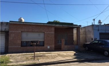 QUITO 5079, entre Segundo Sombra y La Porteña, Isidro Casanova