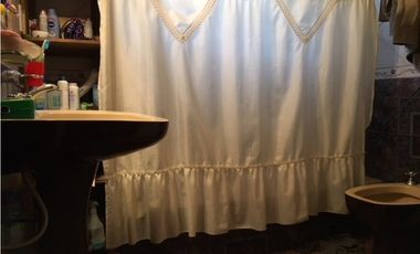 QUITO 5079, entre Segundo Sombra y La Porteña, Isidro Casanova