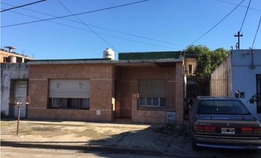 QUITO 5079, entre Segundo Sombra y La Porteña, Isidro Casanova