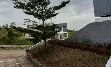 Rumah dijual murah konsep villa smarthome cantik sejuk di tanjungsari dkt UNPAD