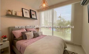 Se vende apartamento en Condado del Rey