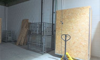 BODEGA EN ARRIENDO UBICADA EN BELLO SECTOR LA FLORIDA