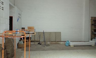 BODEGA EN ARRIENDO UBICADA EN BELLO SECTOR LA FLORIDA