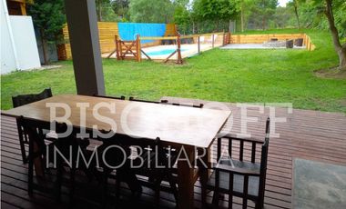 ALQUILER TEMPORARIO CASA CON PILETA EN BARRIO NAYADES PINAMAR