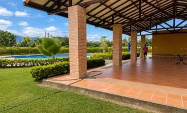 lote en venta en restrepo. Cod V9763806