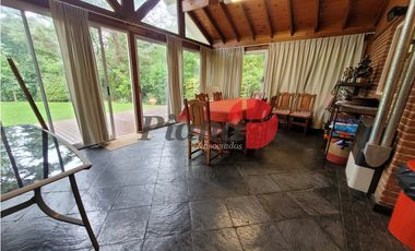 Casa en Venta - Zona Golf - Ideal Vivienda - Refaccionada a Nueva