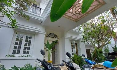 DIJUAL RUMAH dgn S.POOL at Jl TAMAN CILANDAK, JAKSEL dkt FATMAWATI
