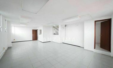 FRANCISCO JUAREZ: EDIFICIO FUNCIONAL, EXCELENTE UBICACION, EN CELAYA, GTO.