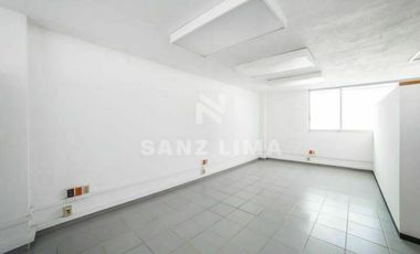 FRANCISCO JUAREZ: EDIFICIO FUNCIONAL, EXCELENTE UBICACION, EN CELAYA, GTO.