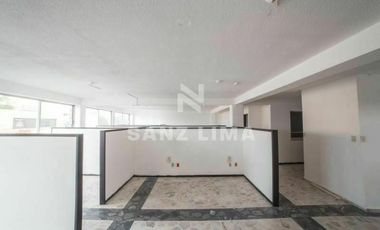 FRANCISCO JUAREZ: EDIFICIO FUNCIONAL, EXCELENTE UBICACION, EN CELAYA, GTO.