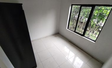 casa en arriendo en los guayacanes. Cod A4525