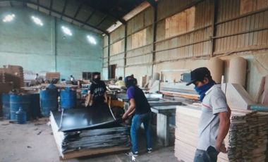 Pabrik Lemari Luas Besar MURAH dkt Surabaya di BalongPanggang Gresik