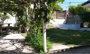 casa con pileta amplio patio