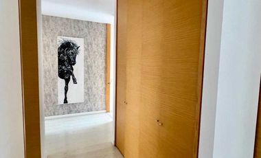 apartamento en arriendo en poblado san lucas. Cod A9317472