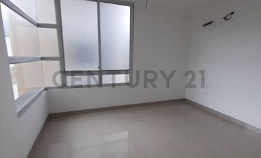 Venta Departamento en Urb. Bosques de los Ceibos