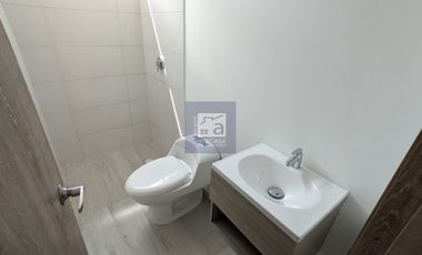 COD. 5732 - SE ARRIENDA CASA - BARRIO: BALCONES DE ALEJANDRIA