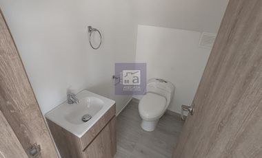 COD. 5732 - SE ARRIENDA CASA - BARRIO: BALCONES DE ALEJANDRIA