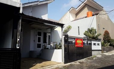 Dijual Cepat !!! Rumah Cantik Harga 320 Jta Nego Di Sukabumi