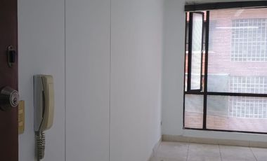 oficina en arriendo en lago gaitan. Cod A6699001