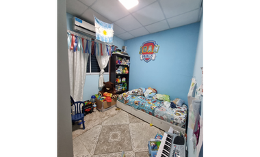 Casa 3 dormitorios sobre asfalto con pileta, Barranqueras