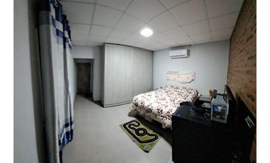 Casa 3 dormitorios sobre asfalto con pileta, Barranqueras