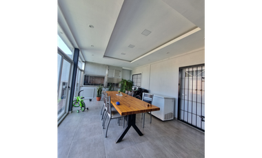 Casa 3 dormitorios sobre asfalto con pileta, Barranqueras