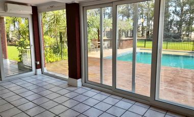 Alquiler de casa en Echeverria del lago-Canning
