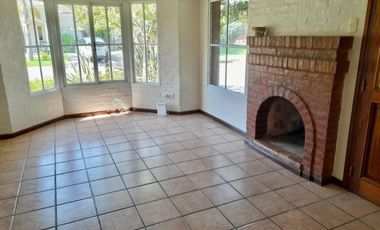 Alquiler de casa en Echeverria del lago-Canning