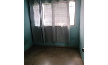 SEA CONFIABLE VENDE CASA DUPLEX EN SAN ISIDRO